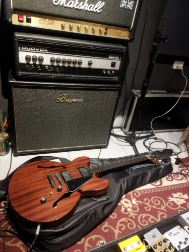Guitarra Condor JC 501 Semi Acústica (Captadores)