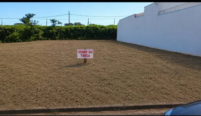 Terreno no residencial figueira em Junqueirópolis