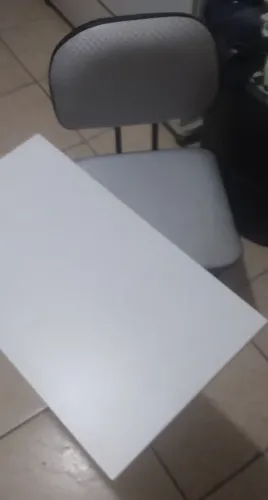 Cadeira para manicure Semi nova