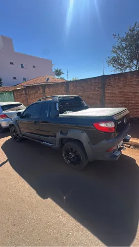 Fiat Strada Adventure 1.8/ 1.8 Locker Flex CE 2014