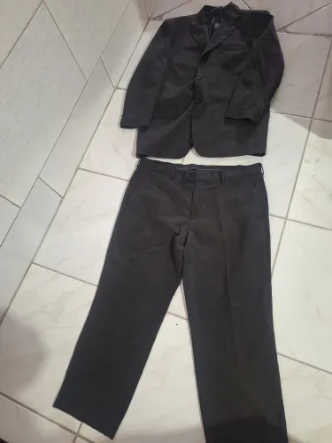 Conjunto paletó tamanho 56 calça tamanho 48