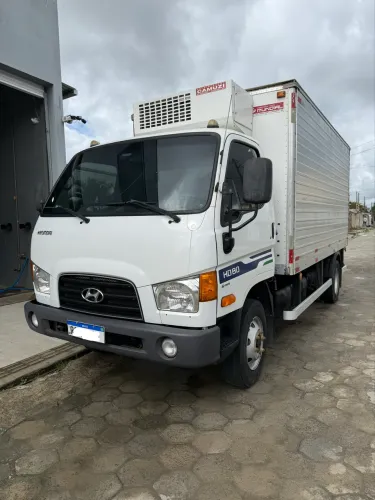 Caminhão 3/4 Hyundai HD80 2022