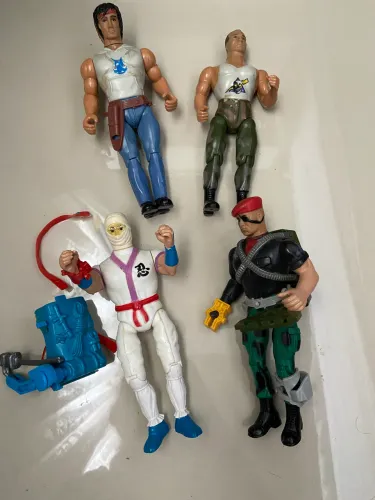 Bonecos Rambo antigos 