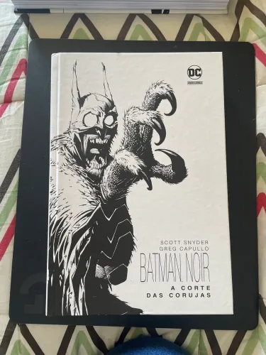 HQ Batman Noir - A Corte das Corujas