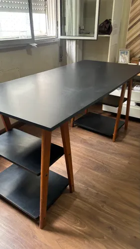 Mesa Tok Stock para escritório - Perfeita!