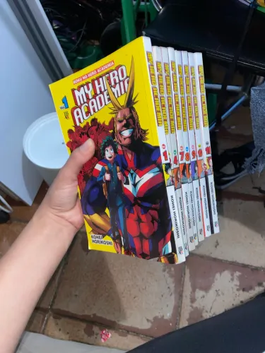 My hero academia vol 1,2,4,7,8,9,10,11 manga coleção