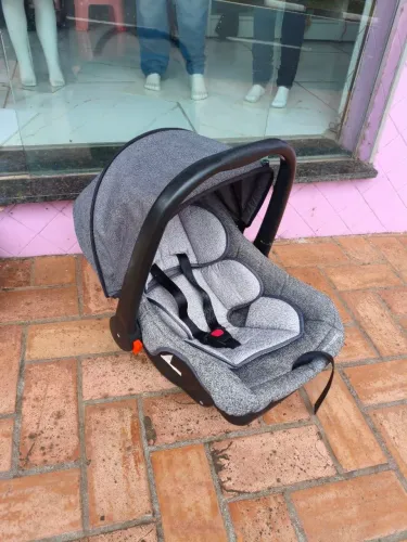 Bebê conforto multikids