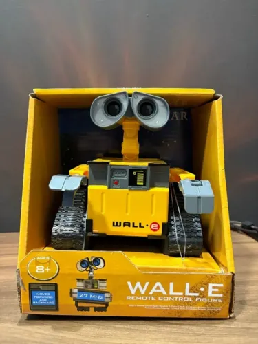 boneco wall-e disney / pixar com controle remoto