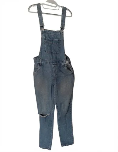 Macacão jeans veste 36/38
