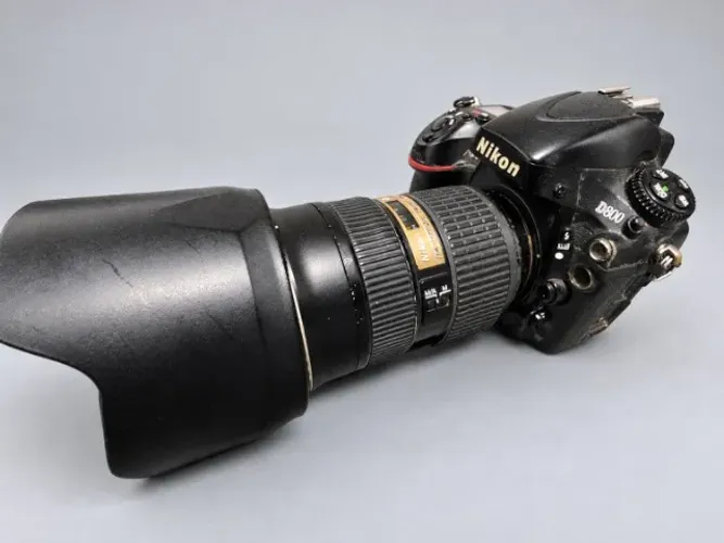 Nikon D800 + lente Nikkor 24-70mm f/2.8G ED