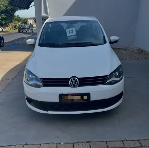 Volkswagen Fox 1.0 MI Total Flex 8V 5P 2014
