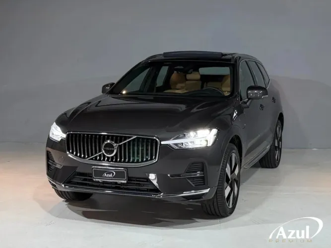 Volvo XC-60 T-8 Ultimate 2.0 AWD (híbrido) 2024