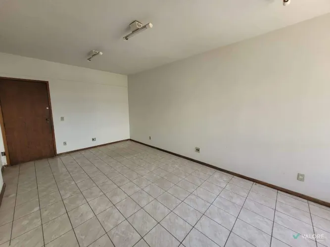 Sala à venda no Barro Preto