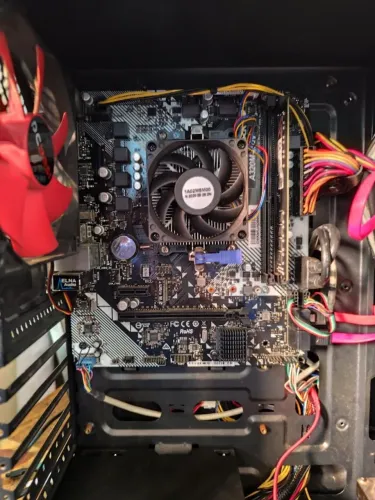 Kit Upgrade AM4 (Athlon 3000G + A320M + 8GB RAM DDR4 + Air Cooler)