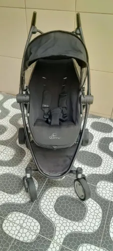 Carrinho de Bebê Quinny Zapp