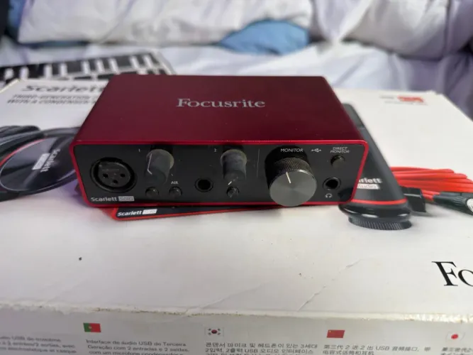 Interface de Áudio Focusrite Scarlett Solo