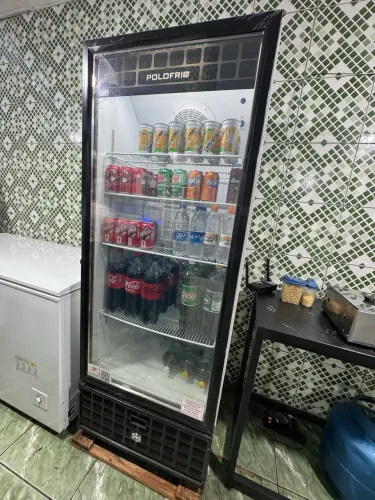 Geladeira Expositora PoloFrio 450L 127V Nova