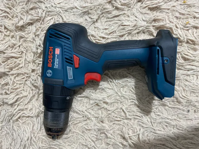 Vendo Furadeira/Parafusadeira Bosch Profissional GSB 18V-50