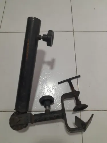 Suporte Fixador de vara de pesca ou guarda sol para barco.