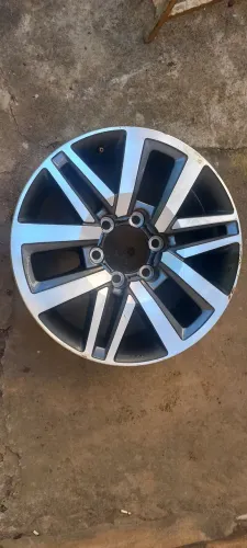 Roda Aro 18 Toyota Hilux Original de Fábrica