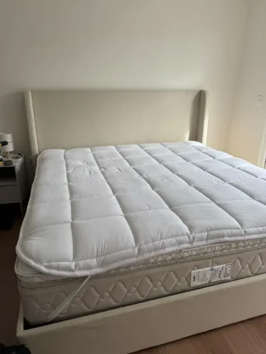 Cama Queen mais base