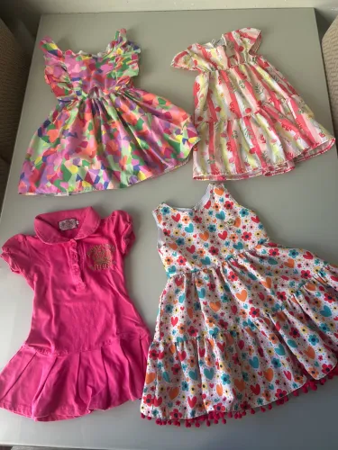 Lote de vestidos para 2 anos 