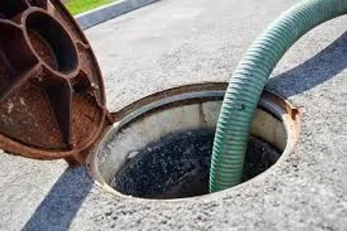 Desentupimento desentupidora São Paulo! Atendimento especializado para ralos e vasos.