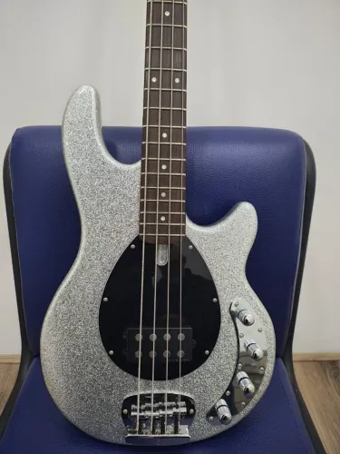 Baixo Sire Marcus Miller Z3