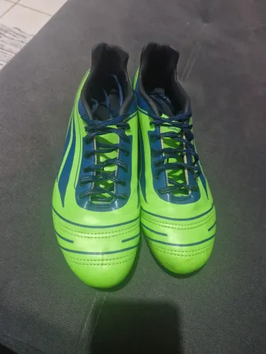 Chuteira de campo penalty N°42