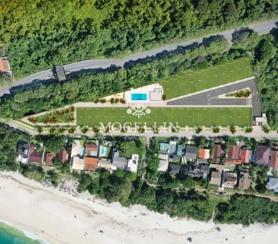 Terrenos à venda em condomínio fechado na Prainha, Caiobá/ Mocellin Imóveis