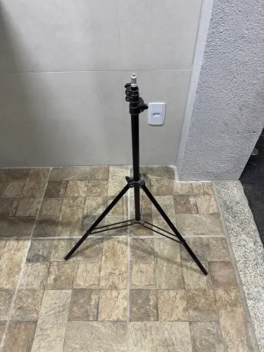 Tripé 2,20 de altura