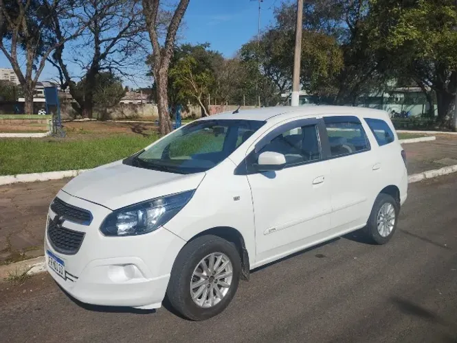 Chevrolet Spin LT 1.8 8V Econo.flex 5P Mec. 2014