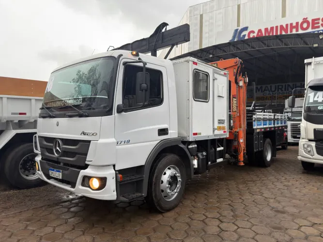 MB 1719 ANO 2018 CAMINHÃO MUNCK