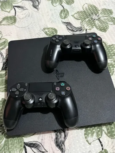 Play 4 slim 1 tera de memória
