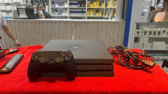 Ps4 Pro PlayStation 4 Pro 1Tb Loja Física Garantia Parcelo Troco 1 Controle