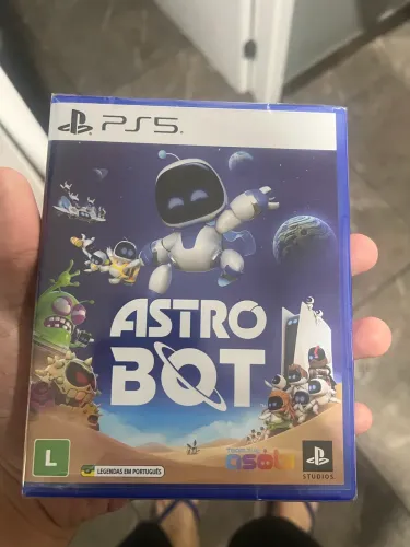 Astro bot + gran turismo 2 juntos