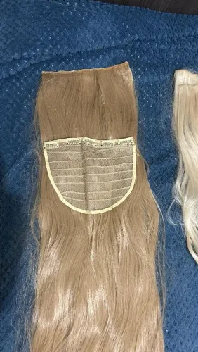 3 conjuntos apliques de cabelo do tipo tic-tac com cinco clipes de metal para fixação.