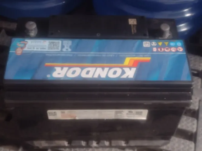 bateria 70ah de carro 12v