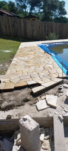Pedra para piscina
