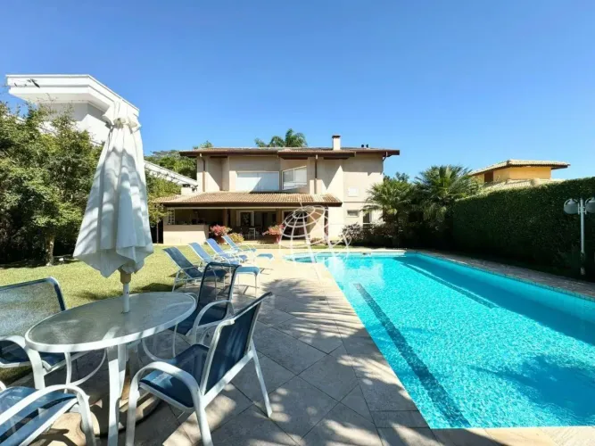 Casa com 5 dormitórios à venda, 544 m² por R$ 3.200.000,00 - Condomínio Shambala I - Atiba
