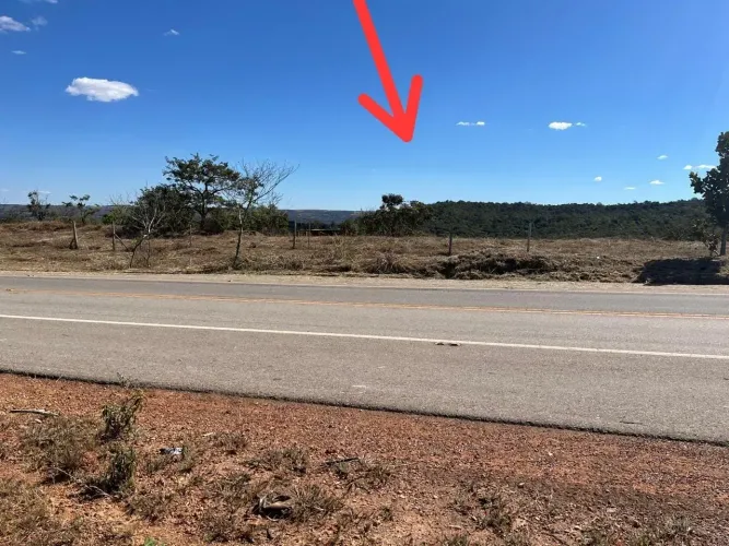 ÁREA COMERCIAL À VENDA DF-190
