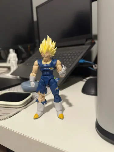 Majin Vegeta Battle Damage Black Hole