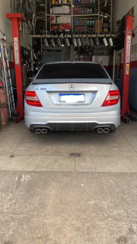 Mercedes-Benz C-180 CGI Classic 1.8 16V 156cv Aut. 2012