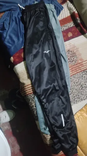 3 calças novas por 60 reais