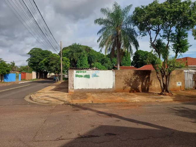 Terreno à venda, Monte Castelo - Campo Grande/MS
