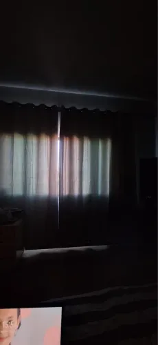 Ofereço vaga de doméstica
