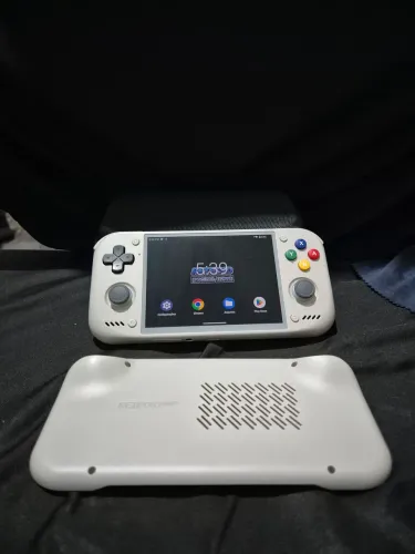 Retroid Pocket Nova
