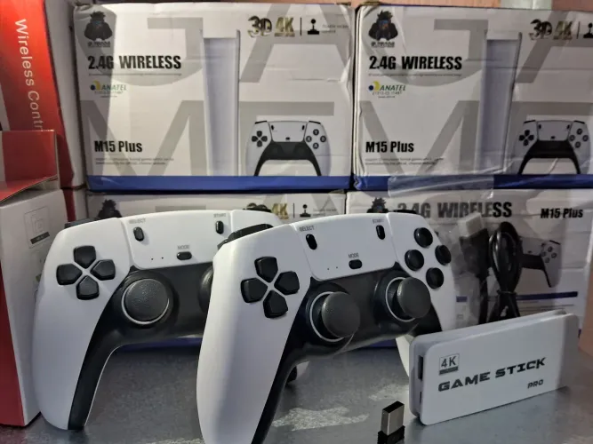 Gamer Stick M15 Pro 4K 64GB HDMI Com 2 controle sem fio + 20 mil jogos