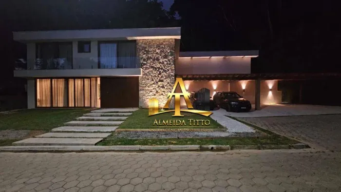 Casa com 5 dormitórios à venda, 430 m² por R$ 7.500.000,00 - Caraguatatuba - Caraguatatuba