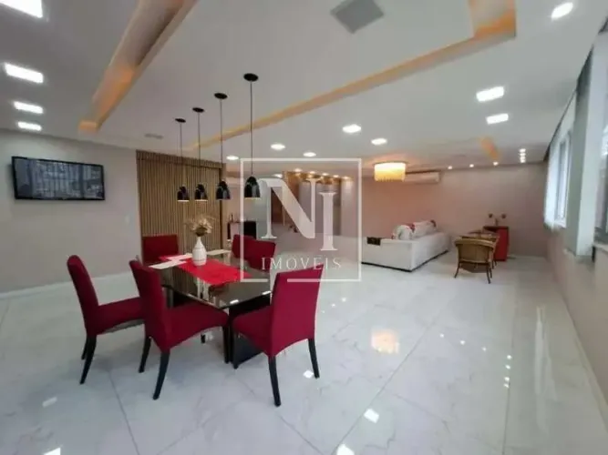Apartamento : / Residencial / Copacabana